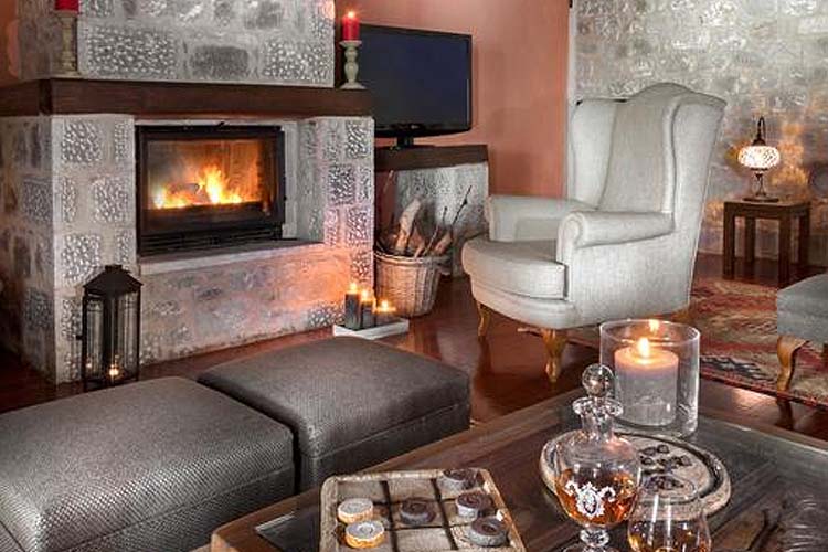 Living Room - Petra & Fos Boutique Hotel & Spa - Itylo