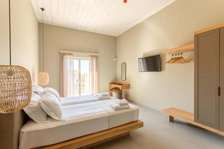 Double Room - Diapori Suites Hotel - Kardamyli