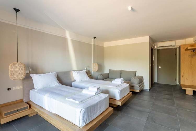Double Room - Diapori Suites Hotel - Kardamyli