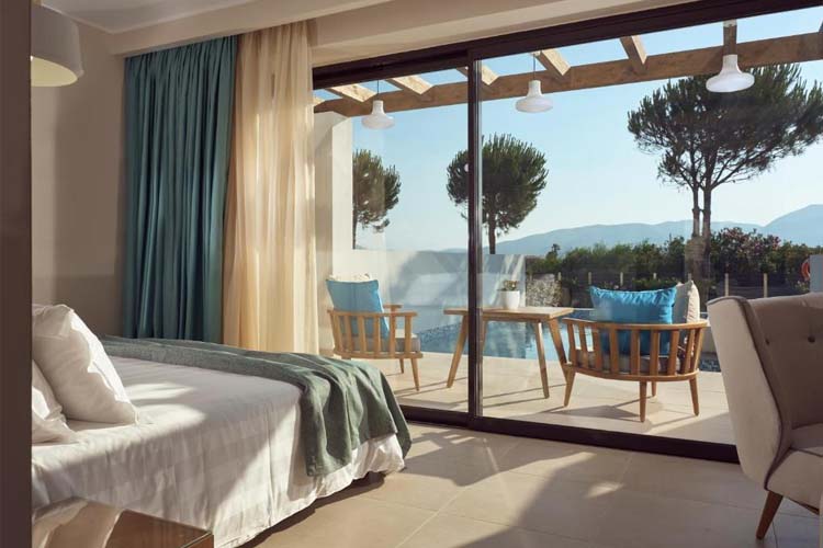 Private Pool Suite - Golden Sun Resort & Spa - Kalamaki