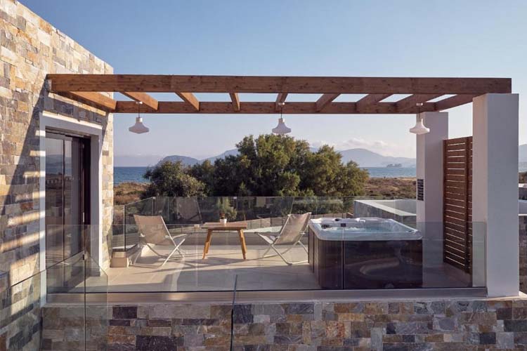 Private Jacuzzi Suite - Golden Sun Resort & Spa - Kalamaki