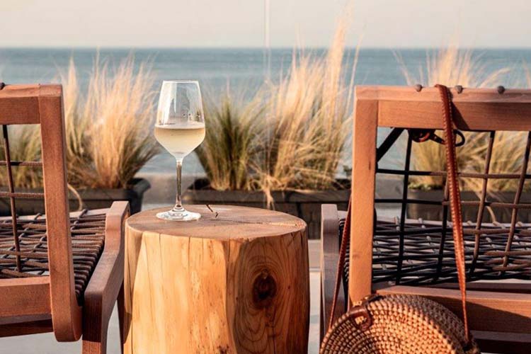 Detail - Cooks Club City Beach - Rhodes Town