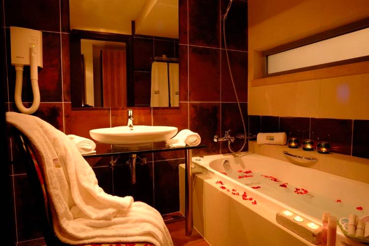 Suite - Angela Suites Boutique Hotel - Sissi
