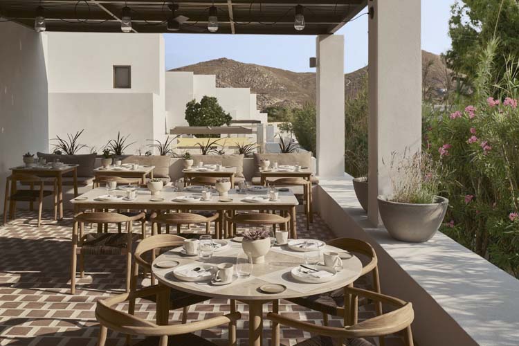 Terrace - Parilio - Naoussa