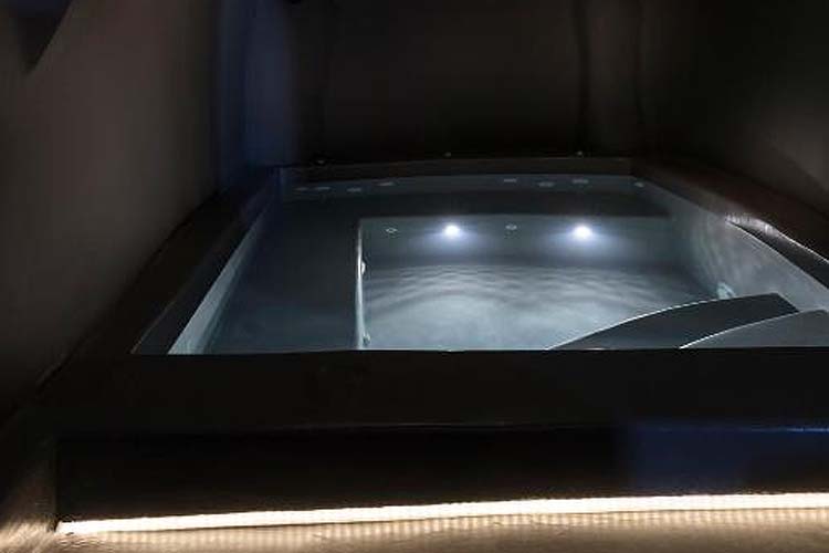 Honeymoon Suite Sunset View with Indoor Jetted Pool - Kivotos Santorini - GRECIA