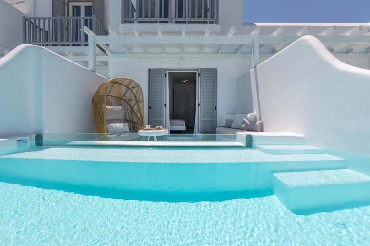 Junior Suite with Heated Private Infinity Pool & Sea View - Lilly Residence Boutique Suites - Naoussa