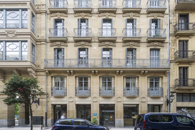 Facade - Hotel Arbaso - San Sebastián