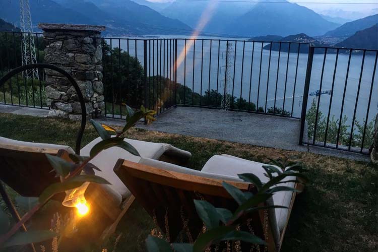 Terrace - Agriturismo Tre Terre - Pianello del Lario