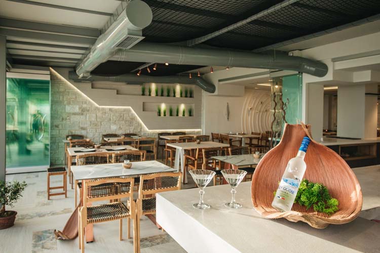 Dining Room - Blue Carpet Luxury Suites - Pefkochori