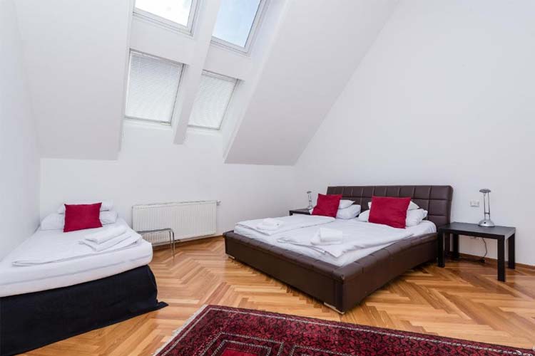 Two-Bedroom Penthouse Apartment - Opernring 7 - Duschel Apartments City Center - Vienna