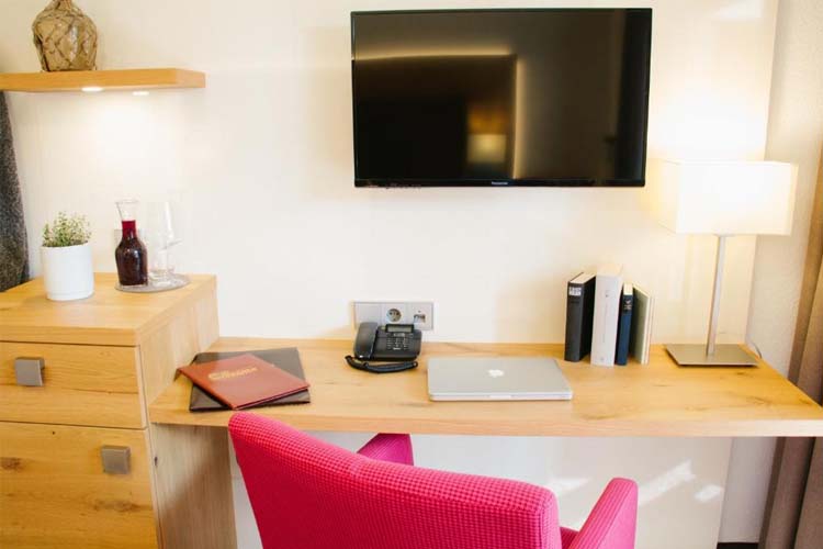 Standard Double Room - Gasthof Hotel Sennhütte - Kleines Wiesental