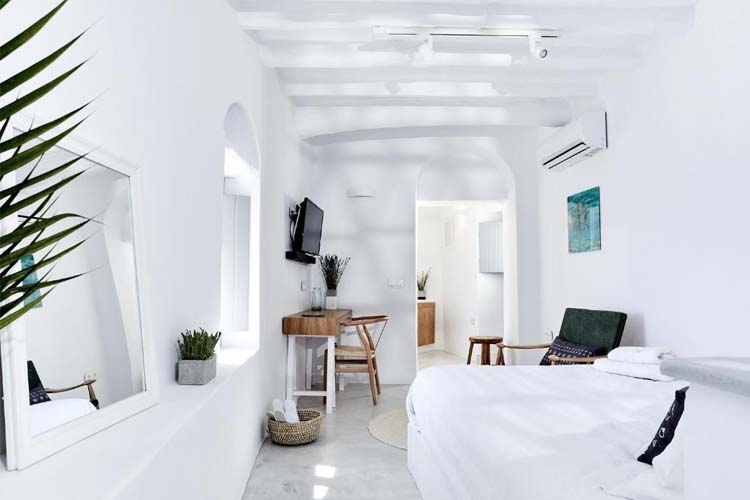 Superior Double Room with Sea View - Living Theros Luxury Suites - Kardiani 