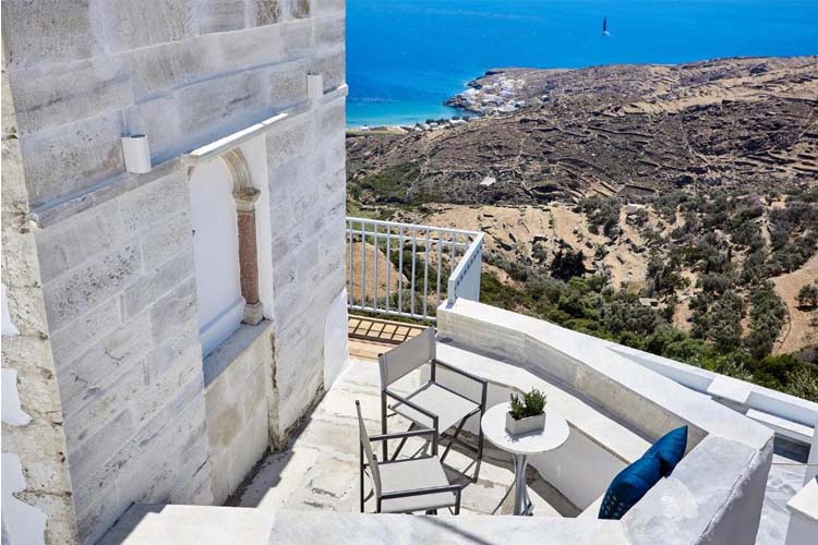 Suite with Sea View - Living Theros Luxury Suites - Kardiani 