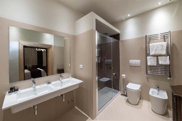 Elegance Junior Suite - Locanda Leon Bianco on the Grand Canal - Venecia