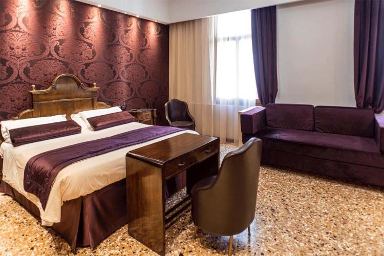 Family Room - Locanda Leon Bianco on the Grand Canal - Venecia