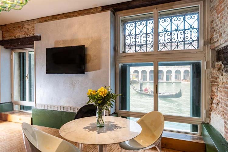 Apartment on the Grand Canal - Locanda Leon Bianco on the Grand Canal - Venecia