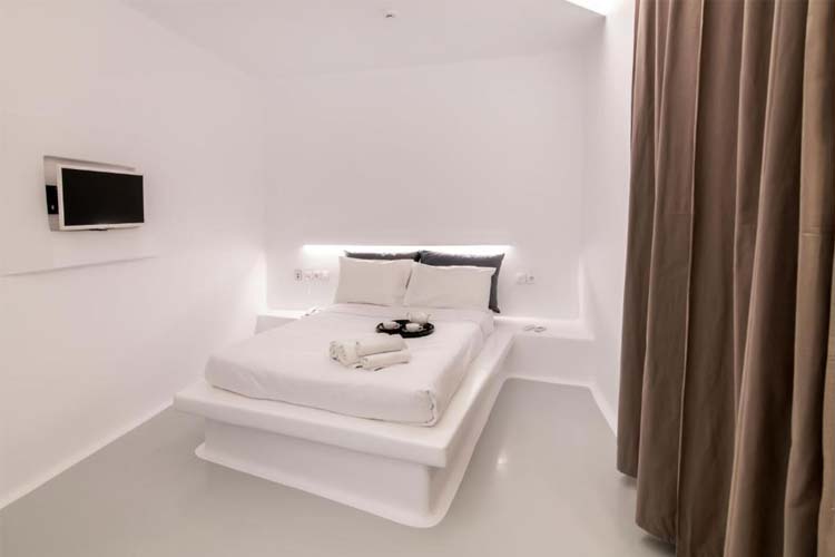 Standard Double Room - Byzantio City Hotel - Tinos Town