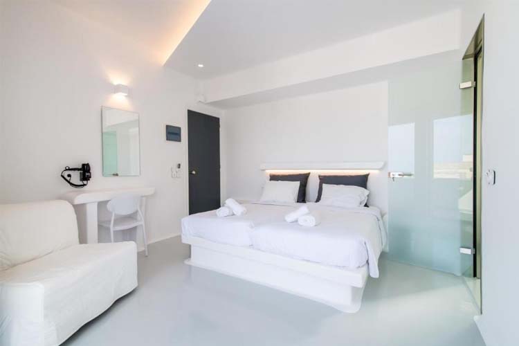 Deluxe Suite - Byzantio City Hotel - Tinos Town
