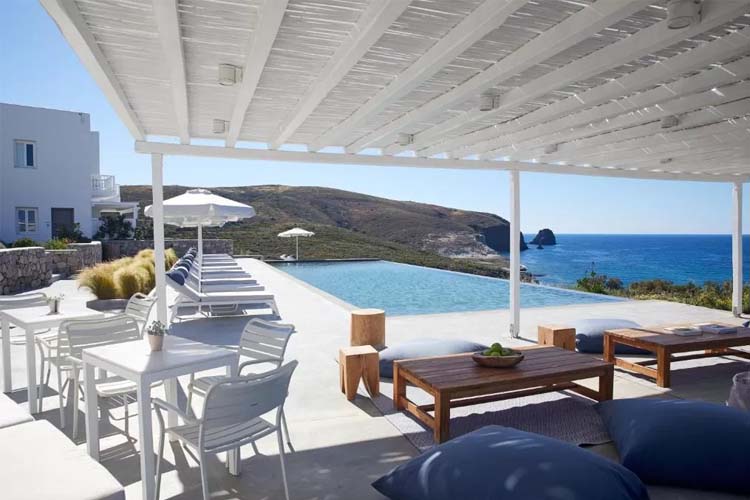 Terrace - Milos Breeze Boutique Hotel - Pollonia