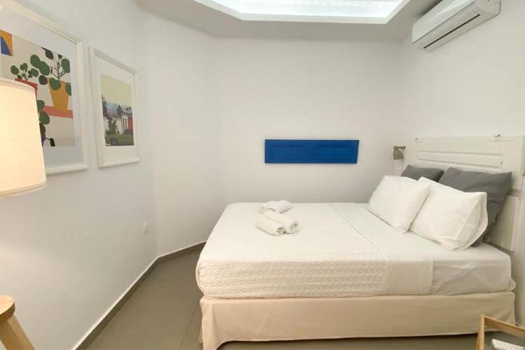 Apartment with Sea View and Hot Tub - Amperian Mykonos Suites - Míkonos