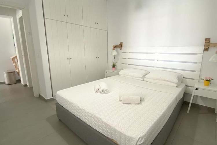 Two-Bedroom Apartment with Hot Tub and Sea View - Amperian Mykonos Suites - Míkonos