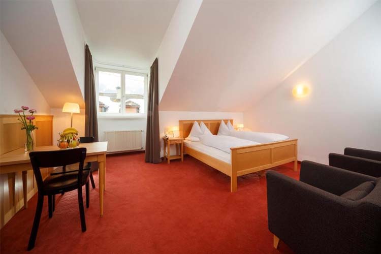 Comfort Double Room - Boutique & Gourmet Hotel Orso Grigio - Innichen