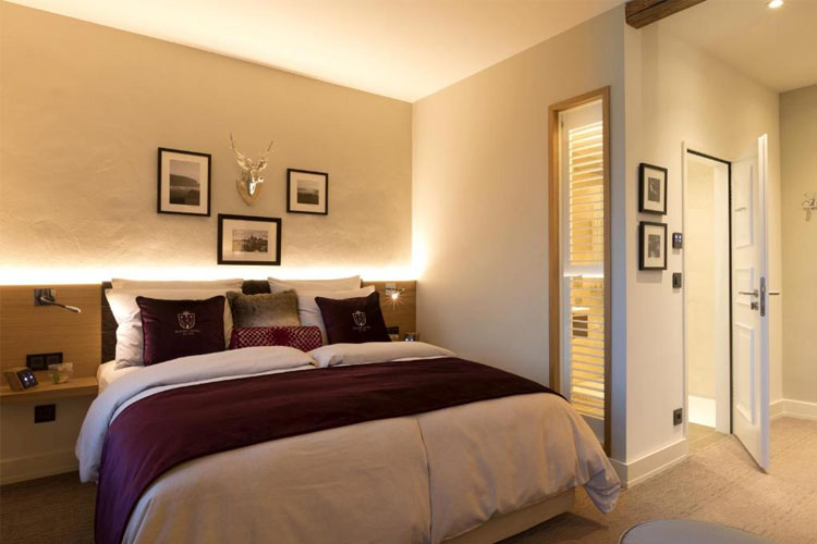 Double Room - Hotel Brunnenhaus Schloss Landau - Landau