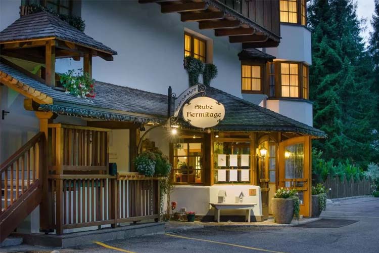 Entrance - Bio Hotel Hermitage - Madonna di Campiglio
