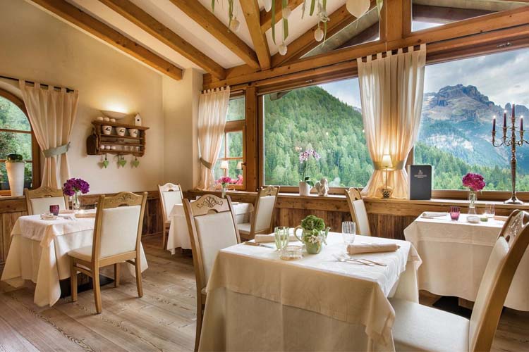 Restaurant - Bio Hotel Hermitage - Madonna di Campiglio