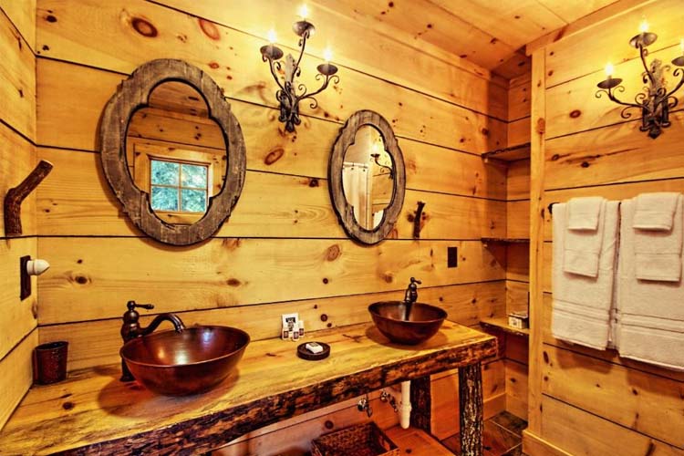 King Room - Lake Rabun Hotel & Restaurant - Lakemont