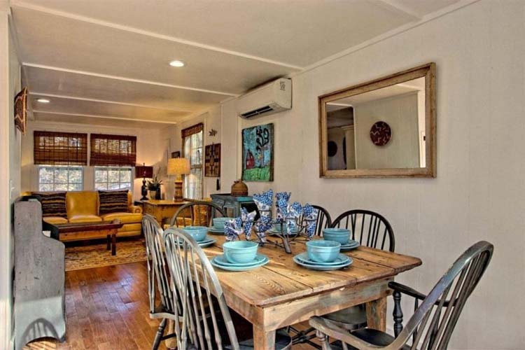 Two-Bedroom Apartment - Lake Rabun Hotel & Restaurant - Lakemont