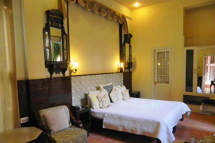 Luxury Room - Ranjit's Svaasa Amritsar - Amritsar