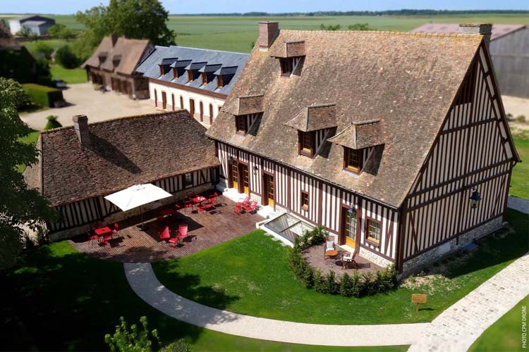 General View - Manoir de Surville - Surville