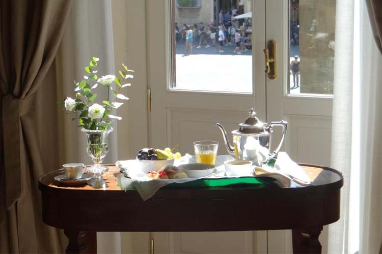 Superior Double or Twin Room with City View - Cerretani Palace Luxury B&B - Florence