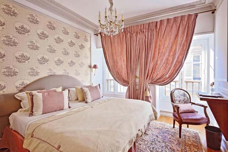 Classic Double Room - Villa Victor Louis - Bordeaux Centre - Bordeaux