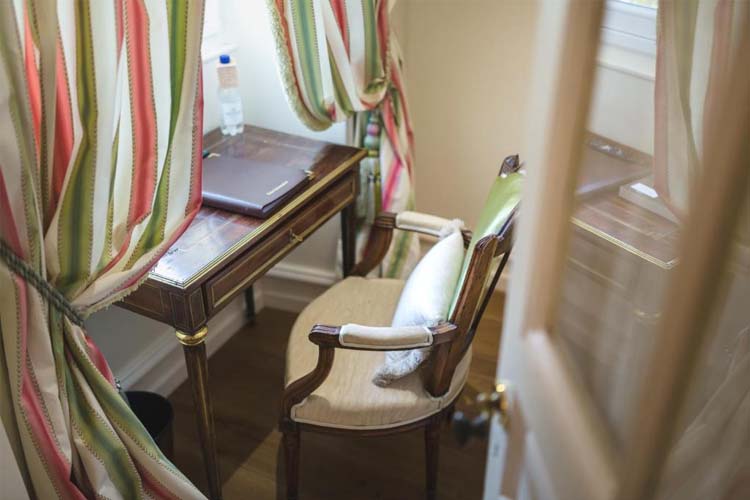 Superior Double Room - Villa Victor Louis - Bordeaux Centre - Bordeaux