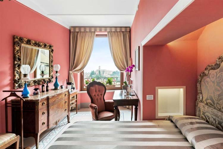 Suite with City View - Residenza d'Epoca Palazzo Borghesi - Siena