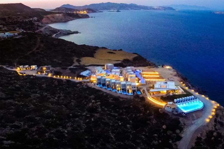 General View - Milos Cove - Komia