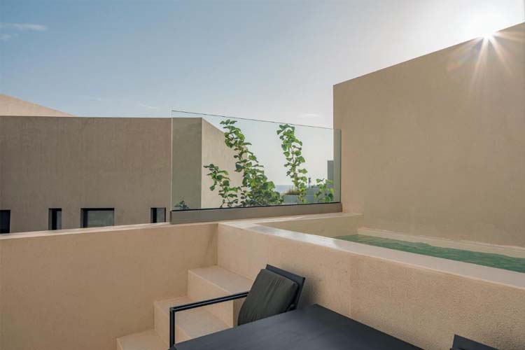 Deluxe Suite with Plunge Pool - Milos Cove - Komia