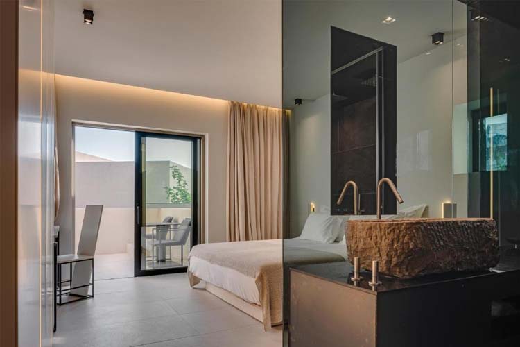 Deluxe Suite with Plunge Pool - Milos Cove - Komia