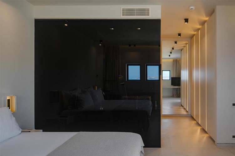 Junior Suite with Plunge Pool - Milos Cove - Komia