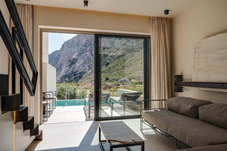 Loft Suite with Private Pool - Milos Cove - Komia