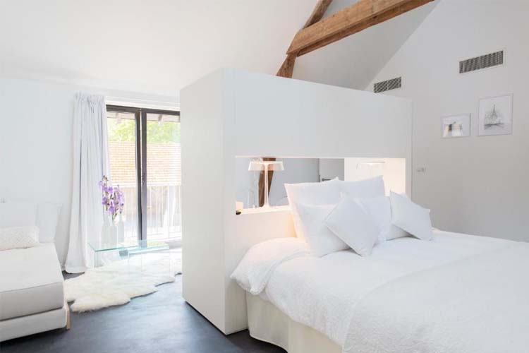King Room with Balcony - Au Clos du Lac - Gueux