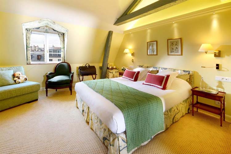Superior Double Room - Le Relais Montmartre - Paris