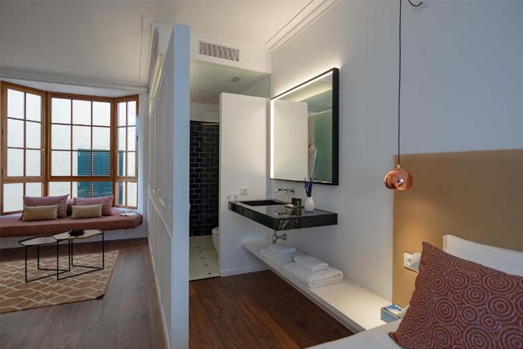Deluxe Suite - Divina Suites Hotel Boutique - Ciudadella