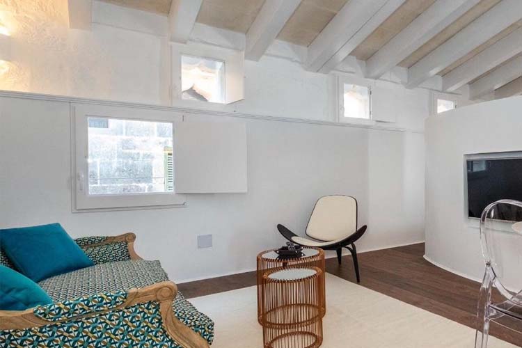 Deluxe Suite with Terrace - Divina Suites Hotel Boutique - Ciudadella