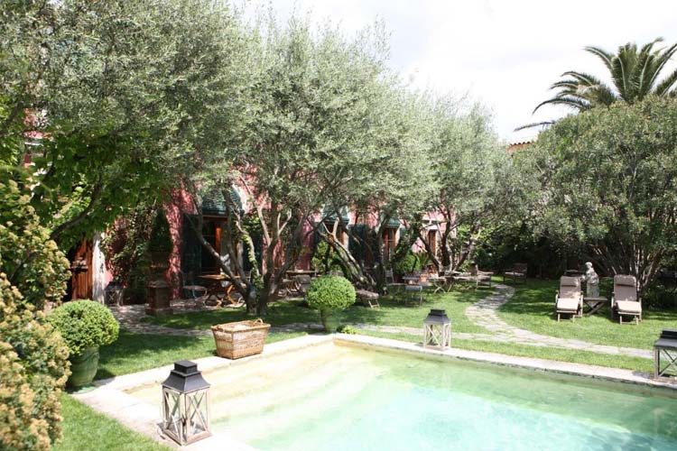 Pool - Jardins Secrets - Nîmes