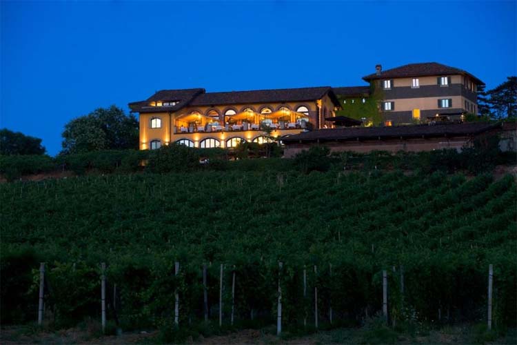 Night View - Villa Sparina Resort - Gavi