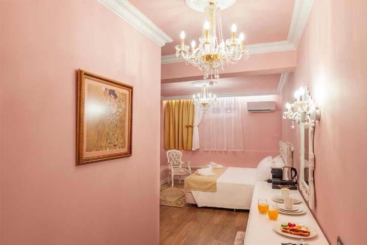 Deluxe Double Room with Bath - Via Villa Iliotti - Rhodes Town