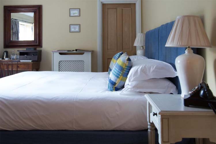 Comfort Rooms - King John Inn - Salisbury